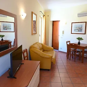 https://politeama-theater-apartments.sicilyhotelsitaly.net